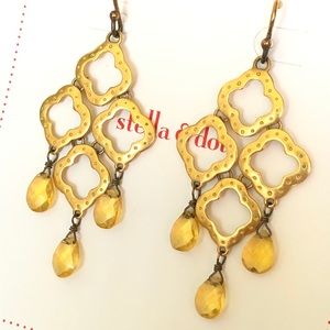 Stella & Dot Signature Clover Drop Earrings - VGUC